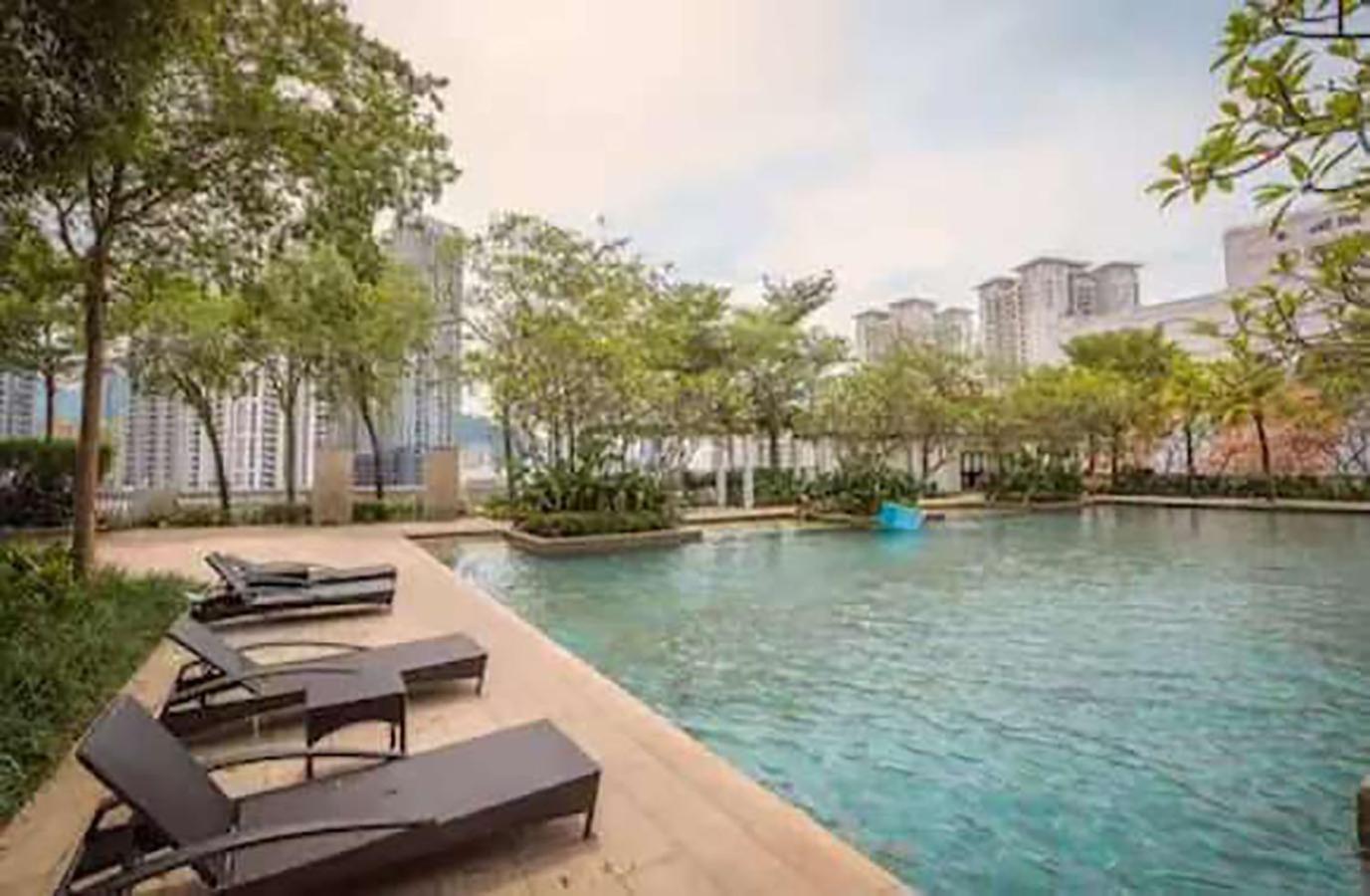 Wow Strait Quay Luxury Suite Room Tanjung Tokong Luaran gambar