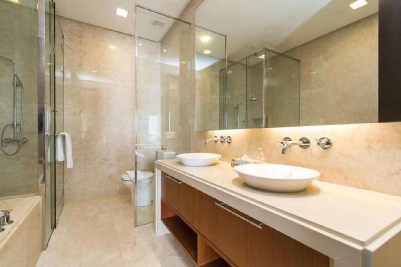 Wow Strait Quay Luxury Suite Room Tanjung Tokong Luaran gambar